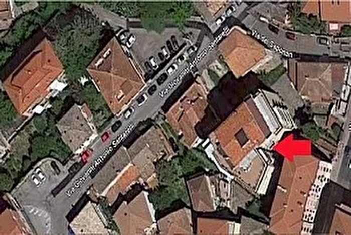 Appartamento con 5 locali in vendita in Via Madonna degli Angeli Chieti Ch, Chieti
