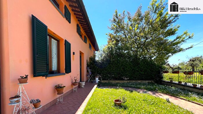 Casa con 5 locali in vendita in San Miniato