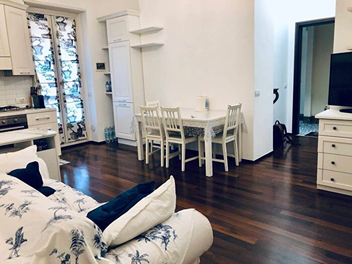 Appartamento bilocale in affitto in Via Santa Croce, Ticinese, Milano