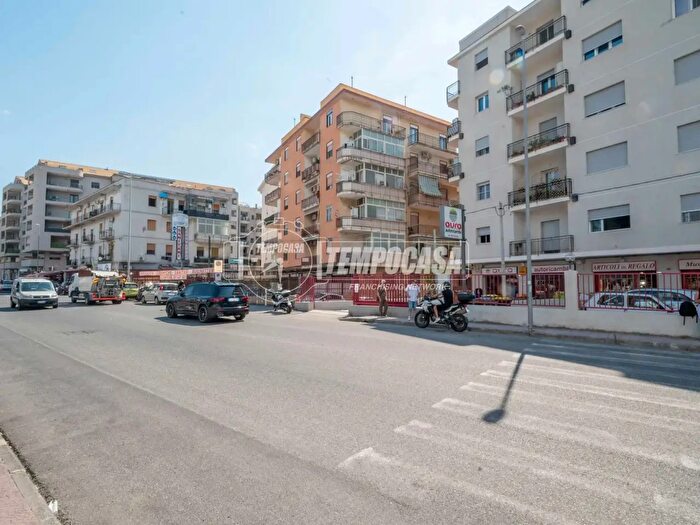 Appartamento quadrilocale in vendita in Via Adolfo Celi Pal B, Messina