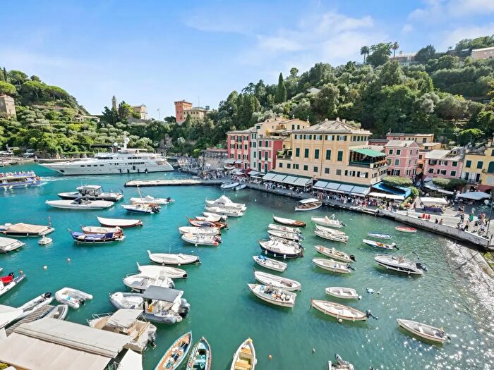 Appartamento quadrilocale in vendita in Calata Marconi, Portofino