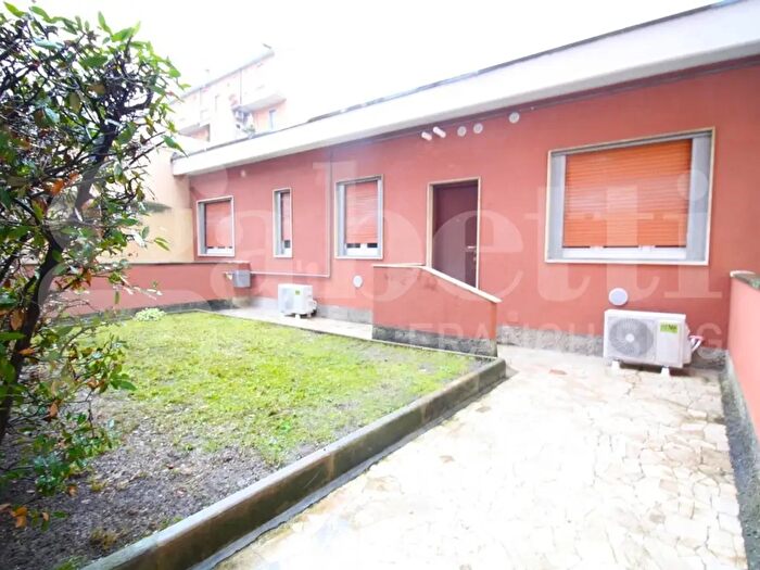 Appartamento bilocale in affitto in Via Jacopo Palma, Milano