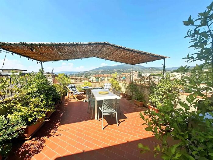 Appartamento quadrilocale in vendita in Firenze