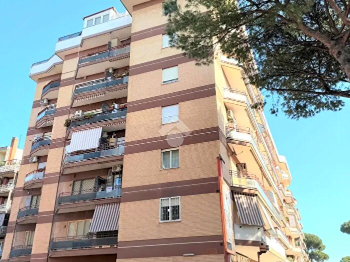 Appartamento trilocale in vendita in Via Monte Bianco, Guidonia Montecelio