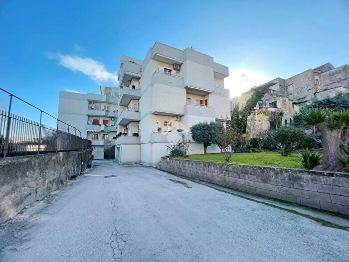 Appartamento bilocale in vendita in Via G Porzio, SantAnastasia