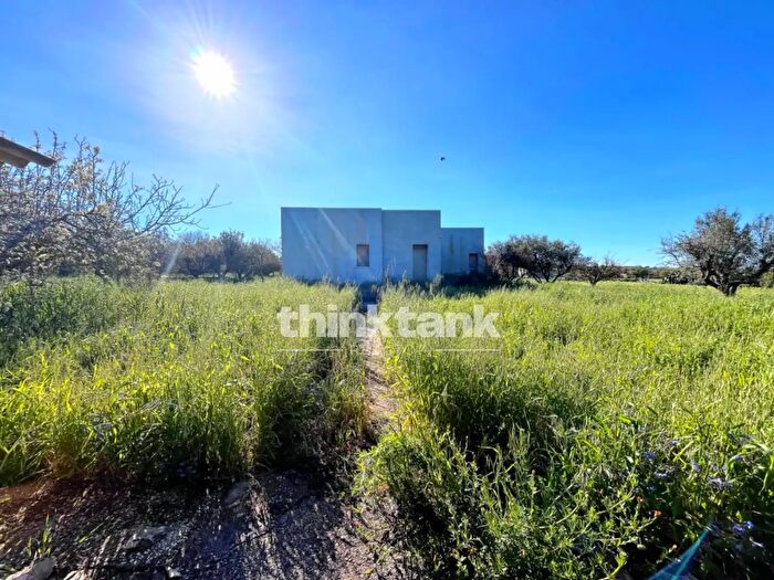 Casa con 6 locali in vendita in Contrada Tribastone, Ragusa
