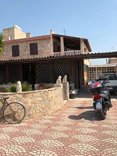 Appartamento trilocale in affitto in Menfi