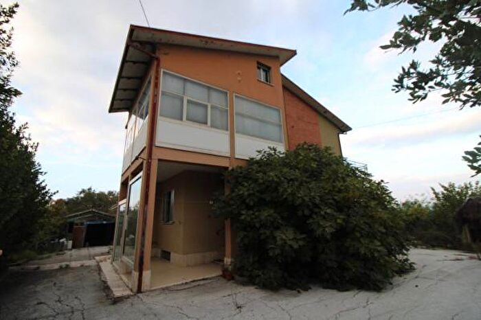 Casa con 6 locali in vendita in San Paolo Di Jesi