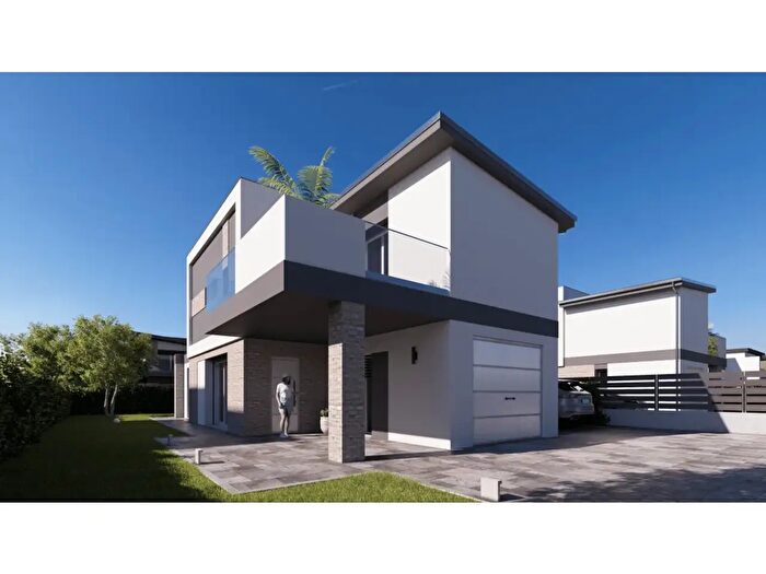 Casa quadrilocale in vendita in Parma