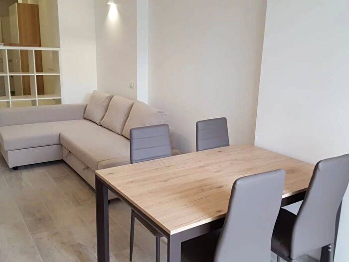 Appartamento bilocale in affitto in Via Giovanni Battista Prandina, Ponte Nuovo, Milano