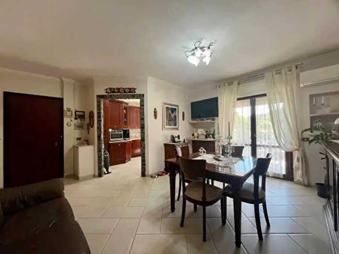 Appartamento quadrilocale in vendita in Via Beato Stefano Bellesini, Genazzano