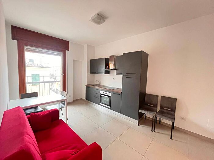 Appartamento trilocale in affitto in Corso Settembre, Centro Storico, Pesaro