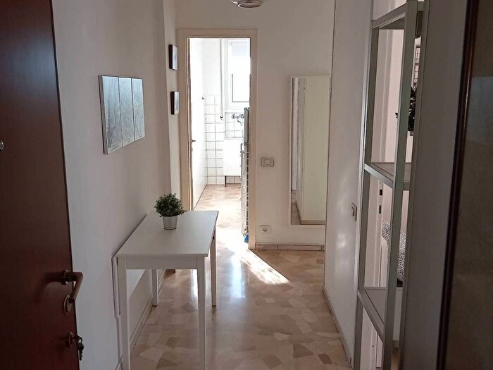 Appartamento bilocale in affitto in Via Mattei, Precotto, Milano