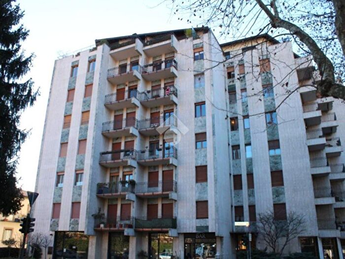 Appartamento quadrilocale in affitto in Via mazzini giuseppe, San Paolo, Bergamo