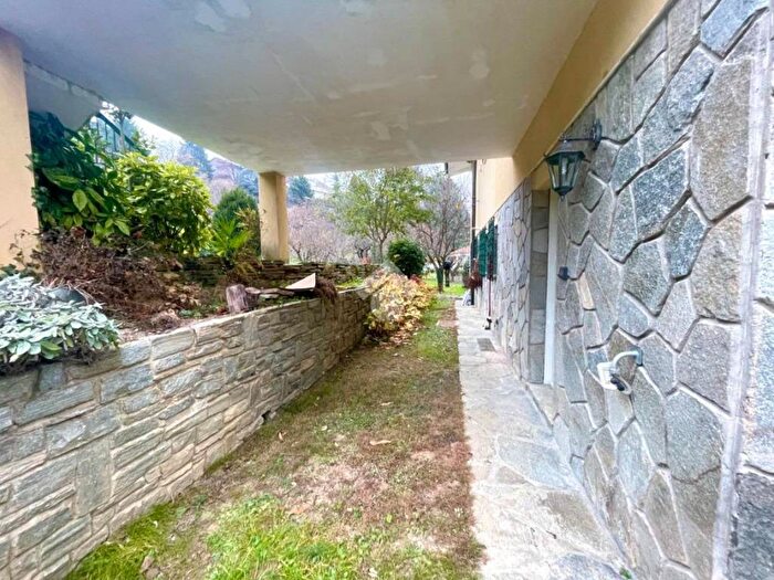 Appartamento bilocale in affitto in Via dei Pini, Pino Torinese