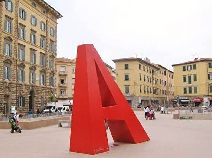Appartamento con 6 locali in affitto in Attias Marconi, Livorno