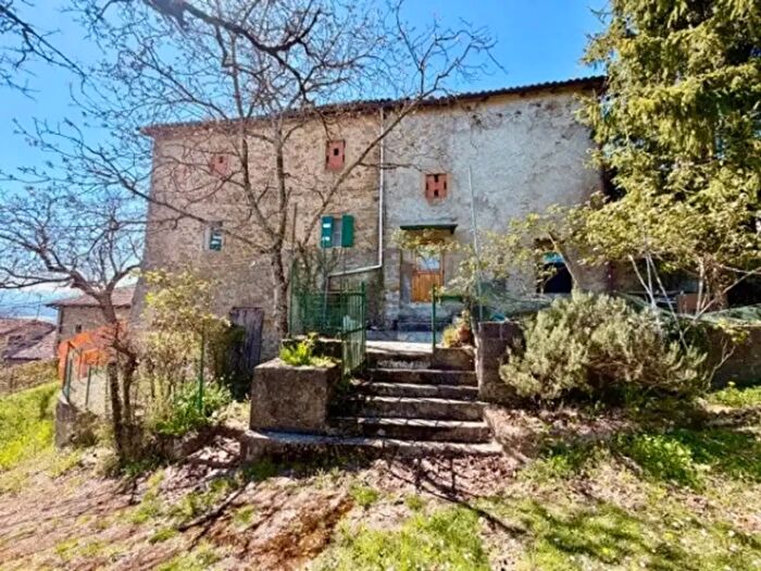 Casa con 6 locali in vendita in Località Poggio, Castel Di Casio