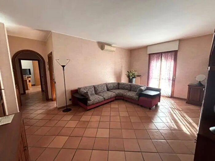 Appartamento trilocale in vendita in Via Alessandro Volta, Casaletto Lodigiano