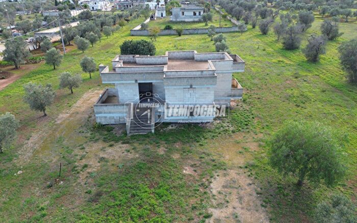 Appartamento quadrilocale in vendita in Via Monteruga, Veglie