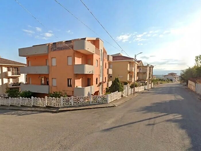 Appartamento trilocale in vendita in Via Palmiro Togliatti, Pianopoli