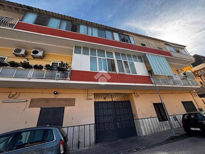 Appartamento trilocale in vendita in Via XXV Aprile, Aversa
