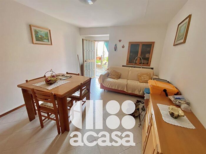 Casa quadrilocale in vendita in Sogliano Al Rubicone