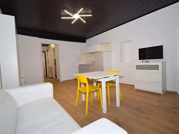 Appartamento monolocale in affitto in Vicolo Bersatore, Pinerolo