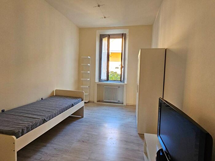 Appartamento trilocale in affitto in Via Giovanni Pezzotti, Pezzotti Meda, Milano
