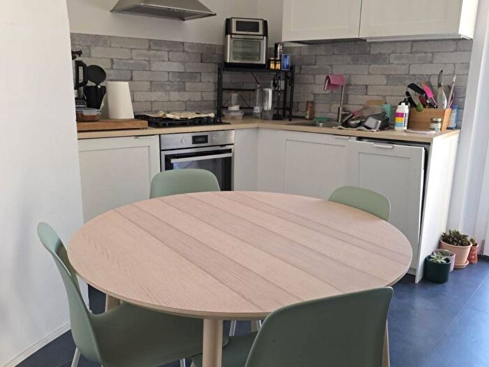 Appartamento quadrilocale in affitto in Via Michele Amari, Campo di Marte, Firenze