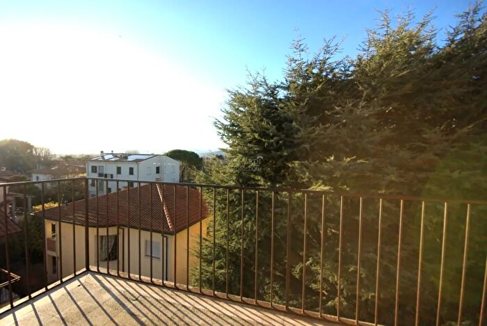 Appartamento con 5 locali in vendita in Sansepolcro