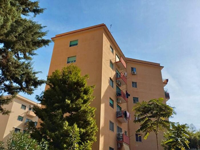 Appartamento trilocale in affitto in Via Gaetano Postiglione, San Pasquale, Bari