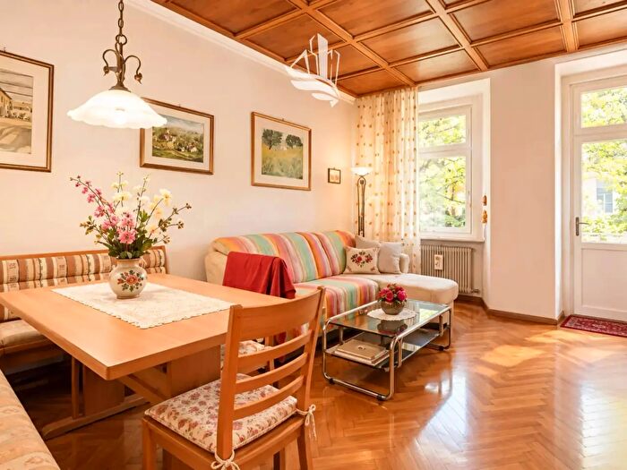 Appartamento bilocale in vendita in Via Mainardo, Merano