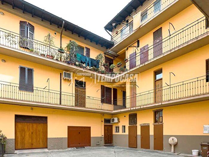 Appartamento bilocale in vendita in Via Marmolada, Cremona