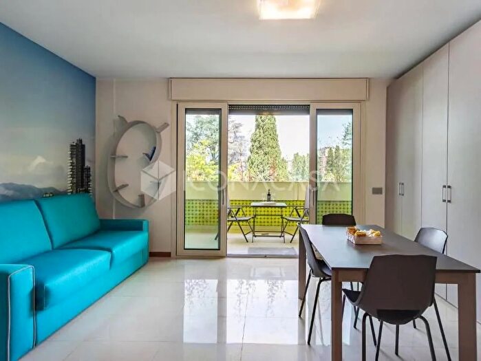 Appartamento monolocale in affitto in Via Emilio Borsa v, Milano