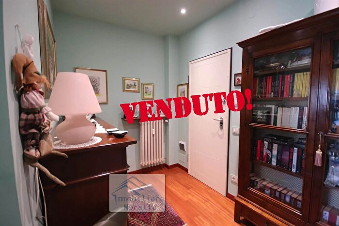 Appartamento quadrilocale in vendita in Alba, Alba