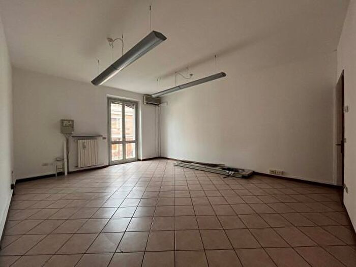 Appartamento con 6 locali in vendita in Via Cornini Malpeli, Fidenza