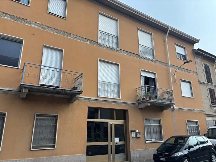 Appartamento quadrilocale in vendita in Via Valle Ticino, Vanzago