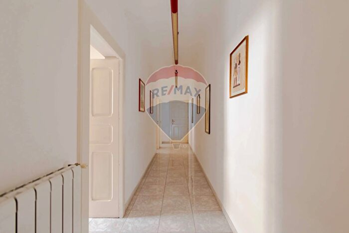 Appartamento trilocale in vendita in Via Santoro, Martina Franca