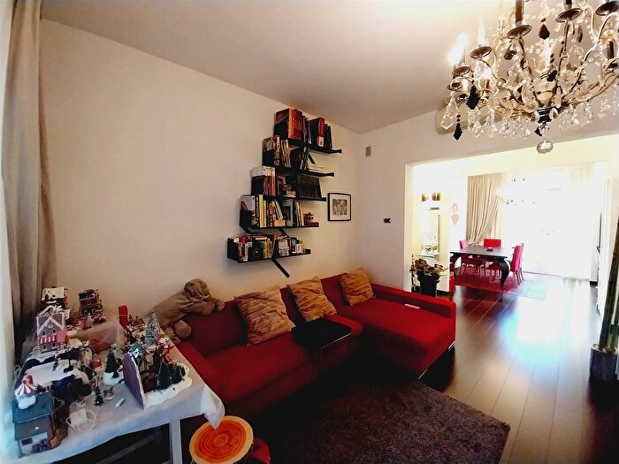 Appartamento quadrilocale in vendita in Lastra A Signa