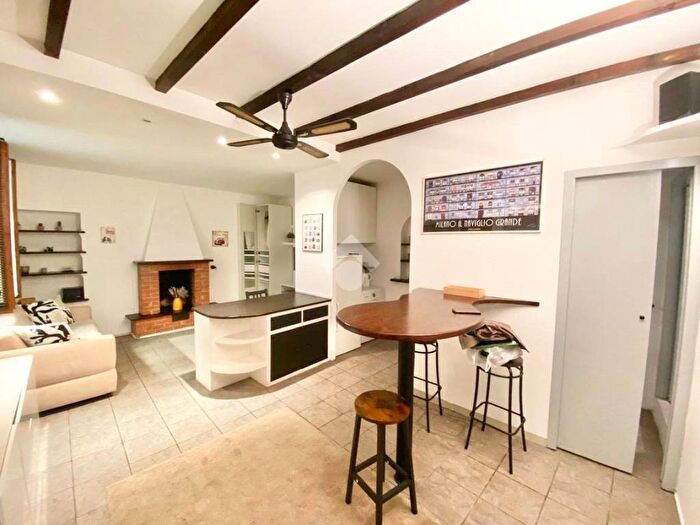 Appartamento bilocale in affitto in RIPA DI PORTA TICINESE, Navigli Darsena, Milano