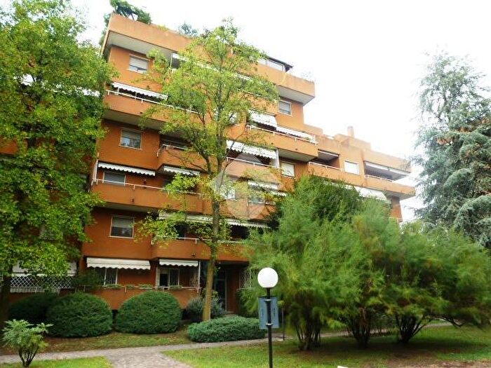 Appartamento quadrilocale in vendita in Via Veneto, Peschiera Borromeo