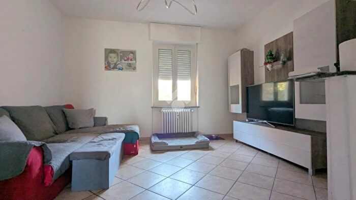 Appartamento quadrilocale in vendita in Via Maggiora Vergano, Asti