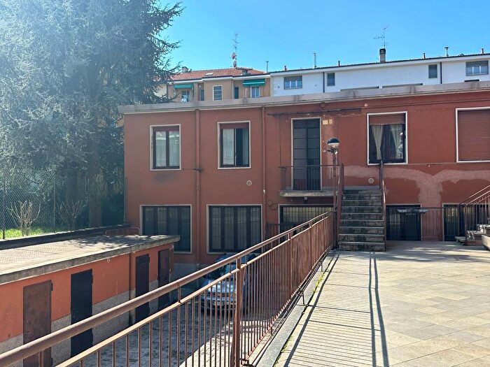 Case in Vendita e in Affitto - 3