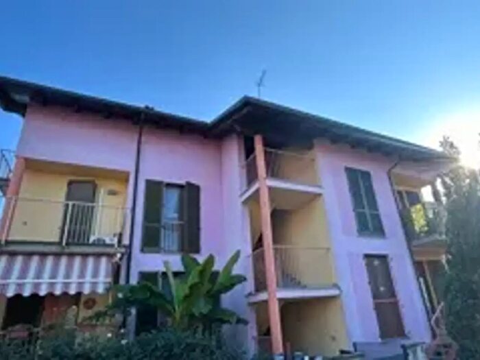 Casa trilocale in vendita in del Lucino G, Sannazzaro De' Burgondi