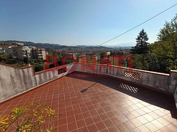 Casa con 6 locali in vendita in Via Fabio Filzi, La Spezia
