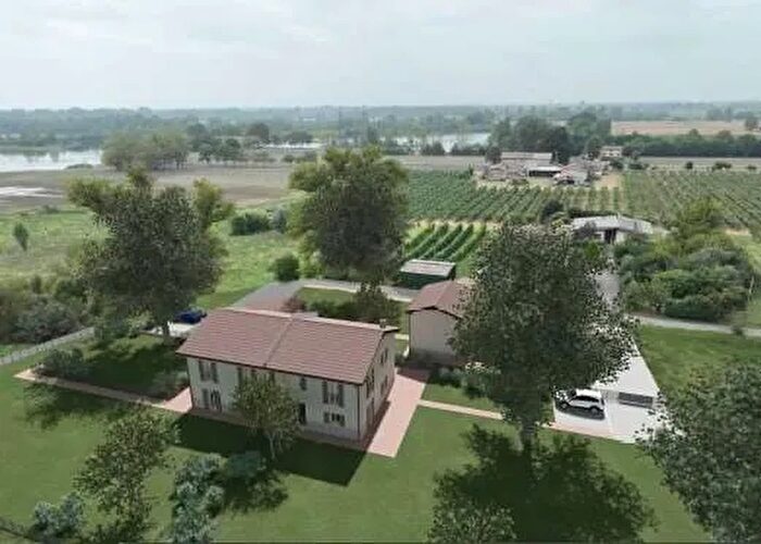 Casa quadrilocale in vendita in Resistenza B, Rubiera