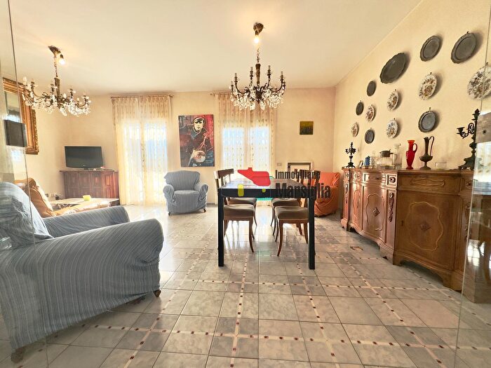 Appartamento quadrilocale in vendita in Via Legnano, Sanremo