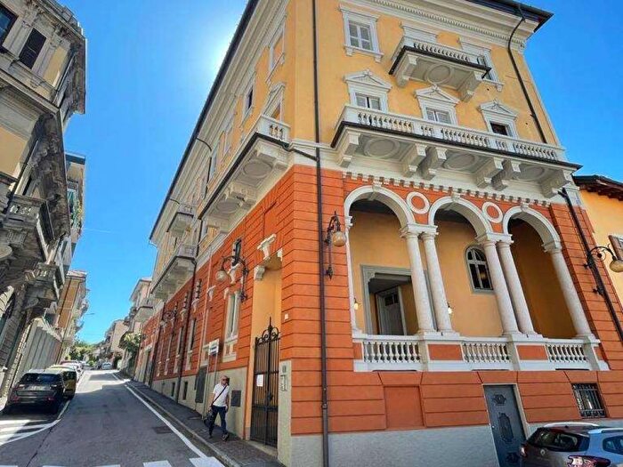 Appartamento monolocale in affitto in Pallanza Lago, Verbania