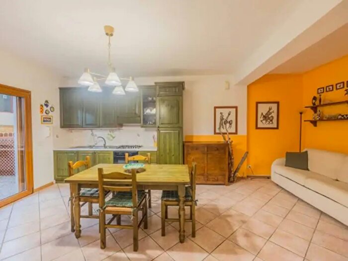 Appartamento bilocale in vendita in Via Gardesana, Malcesine