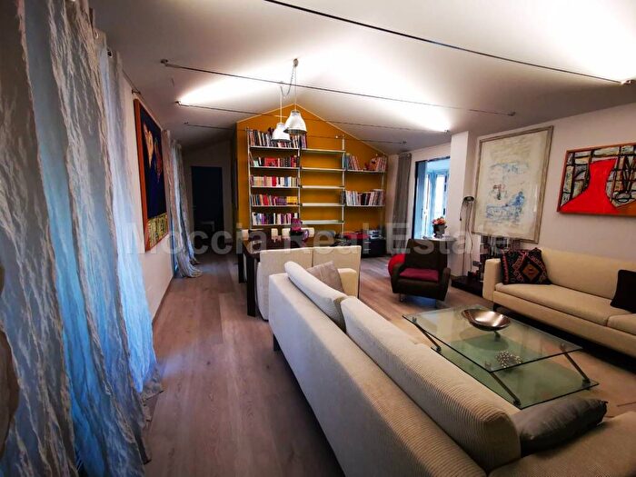 Casa bilocale in affitto in Via Cappuccini, Via Ruggiero, Caserta